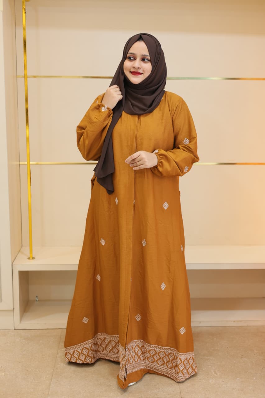 New Stylish Gown – Elegant Everyday Comfort