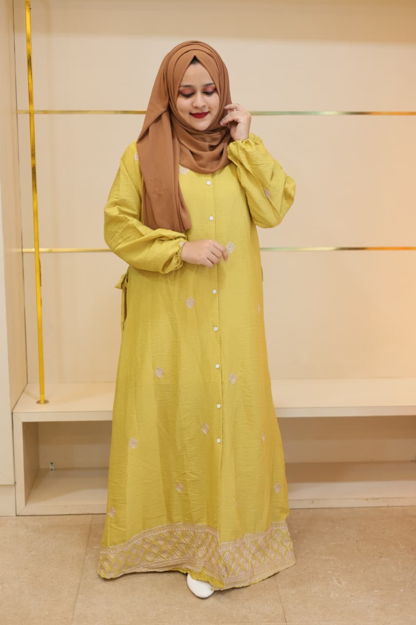 New Stylish Gown – Elegant Everyday Comfort