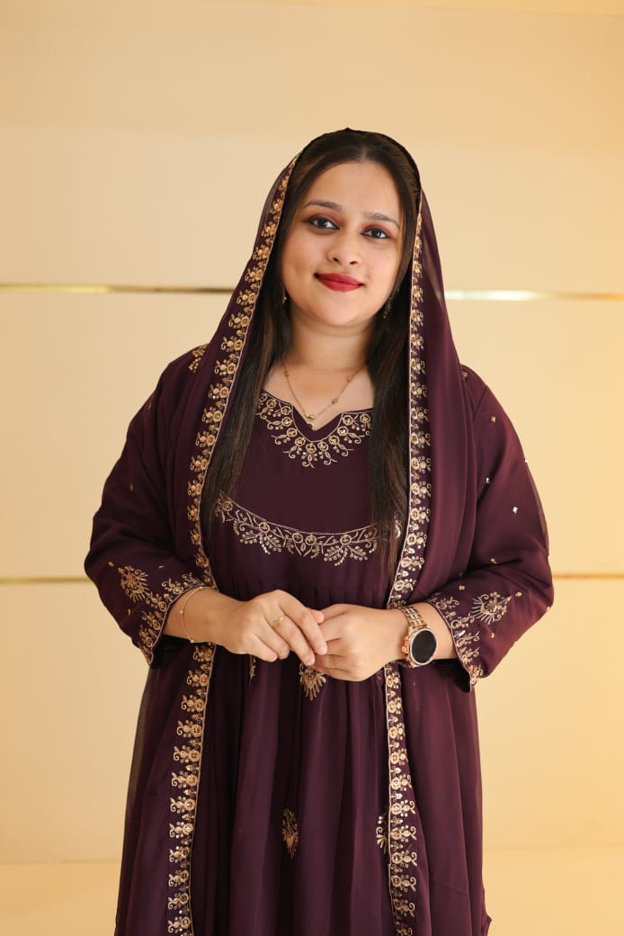 🌸New Stylish Georgette Gown with Dupatta