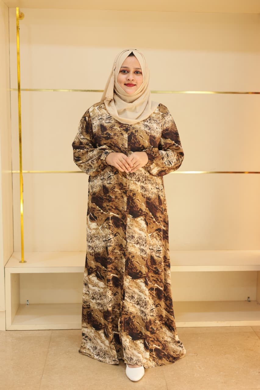 ✨ New Stylish Gown – Premium Imported Fabric ✨