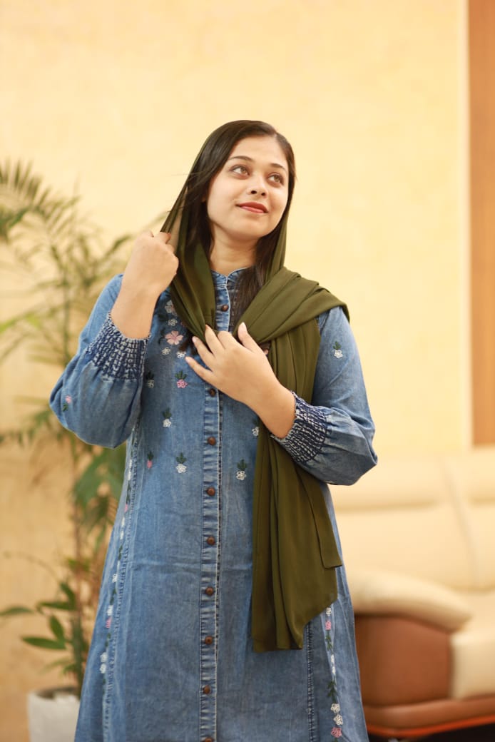 💙 New Stylish Denim Gown – Premium Quality 💙