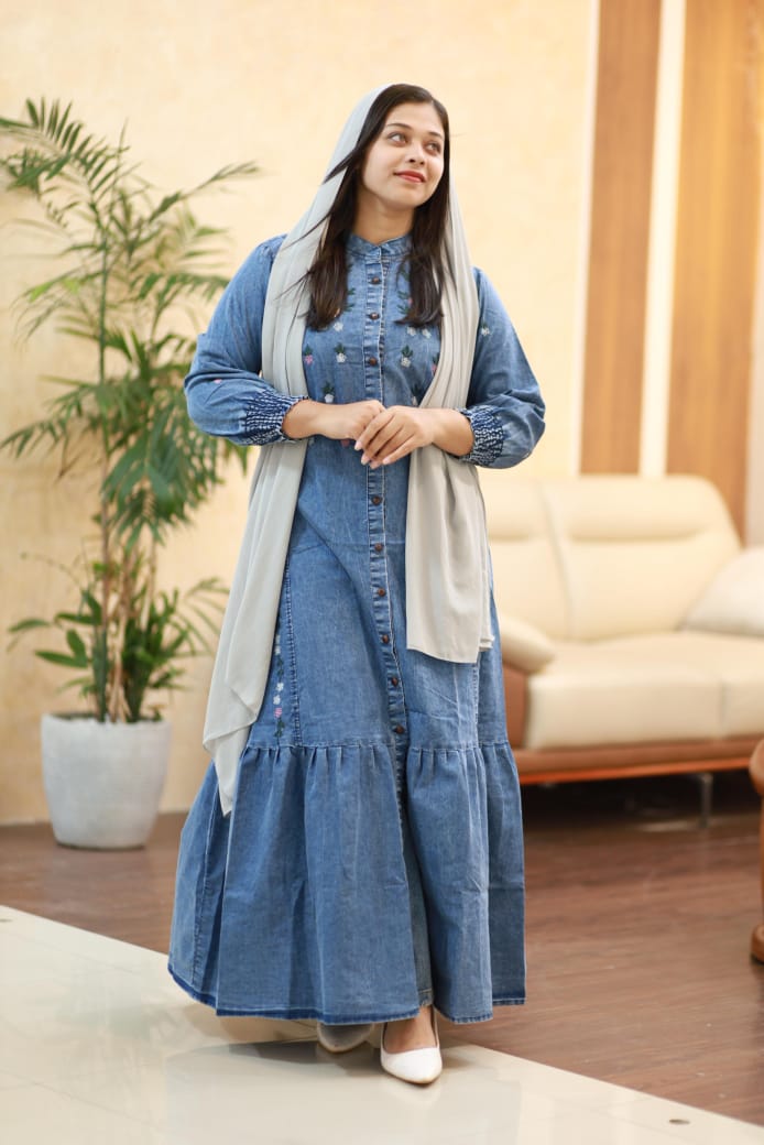 💙 New Stylish Denim Gown – Premium Quality 💙