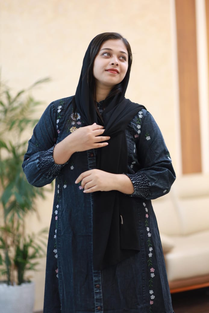 💙 New Stylish Denim Gown – Premium Quality 💙