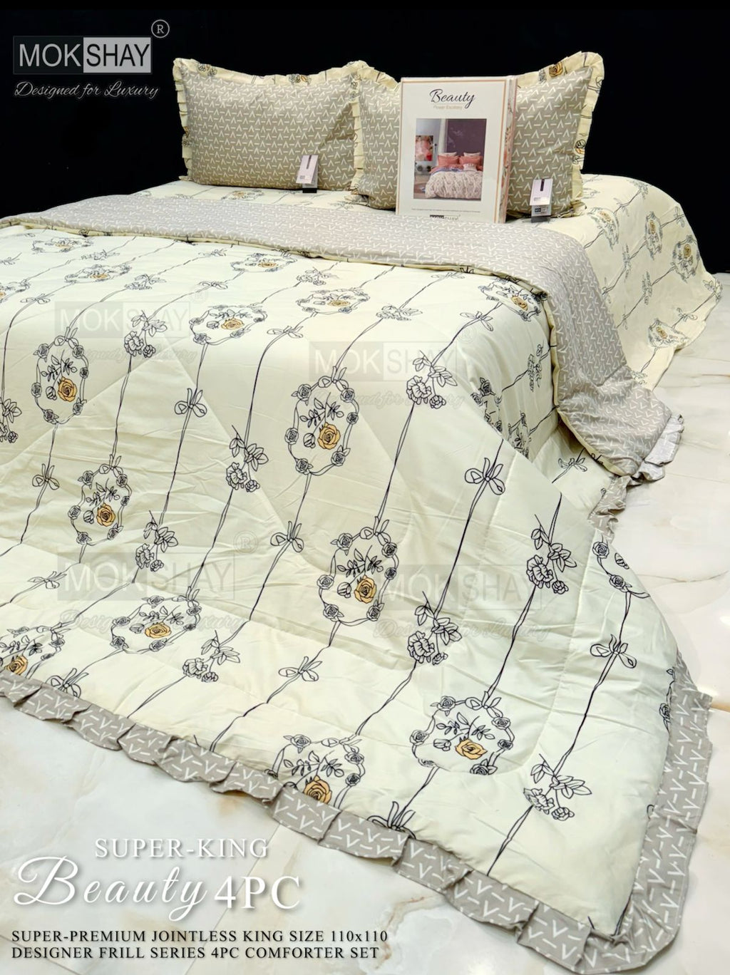 Mokshay® Beauty Superking 4-Piece Bedding Set