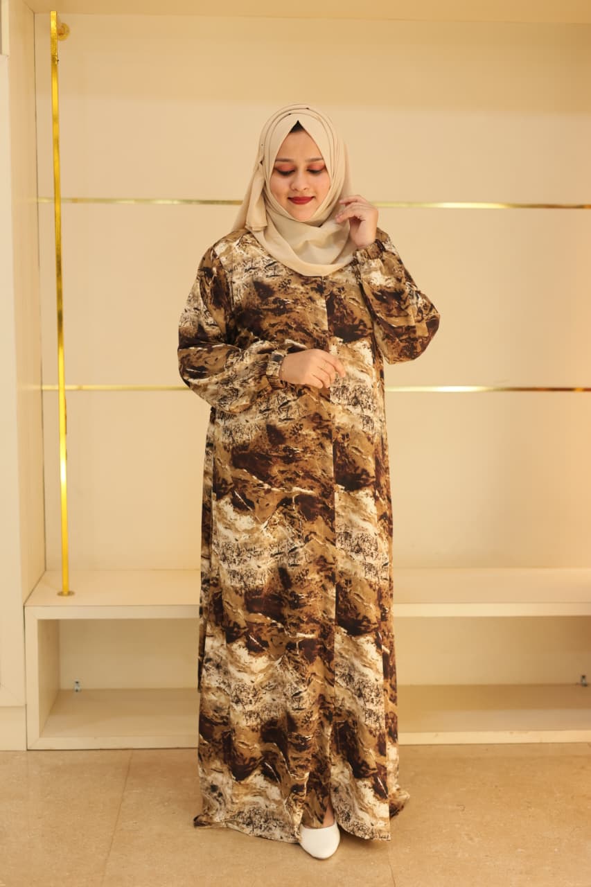 ✨ New Stylish Gown – Premium Imported Fabric ✨